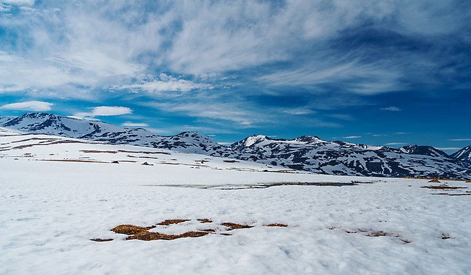포토 JPG 해외이미지 구름 공원 유럽 호수 여행 자연 하늘 산 파노라마 노르웨이 국립공원 풍경 사람없음 야외 초록색 물 여름 파란색 계곡 얼음 하이킹 바위 장면 북쪽 스칸디나비아 전국 절정 해외202008 해외포토 자연요소 계절 공공시설 나라 컬러 레저 촬영기법 돌_바위 방향 생태계 파일형식