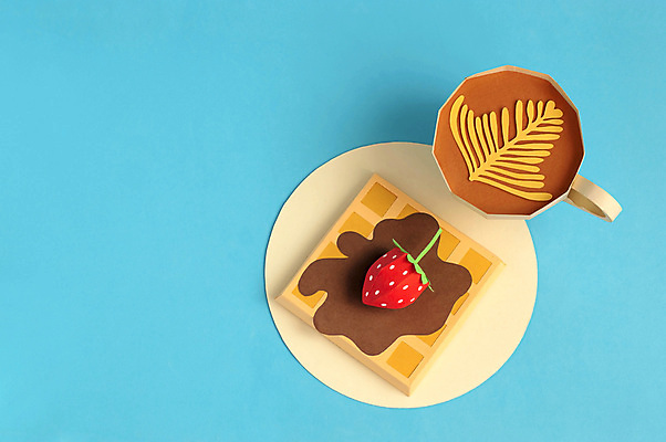 포토 JPG 해외이미지 모양 무료이미지 디자인 종이 커피 음식 조각 컨셉 과일 딸기 디저트 아이디어 미술 취미 사람없음 장식 컵 컬러풀 유행 3D 초콜릿 달콤 맛 자르기 질감 토핑 카푸치노 수공예 DIY 와플 판지 인공 접기 핸드메이드 스타일 힙스터 현실 맛있는 해외202008 해외202105 해외포토 식기 패션 음료 컬러 모션 문화예술 공예 디지털합성 파일형식