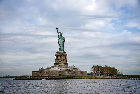포토 JPG 해외이미지 섬 조각상 5월 해외202008 해외포토 조형물 날짜 파일형식