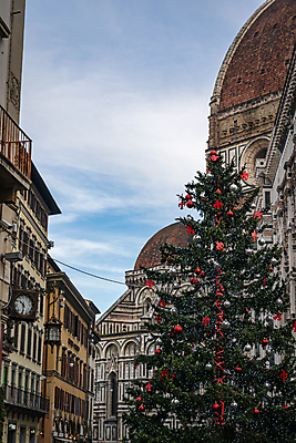 포토 JPG 해외이미지 산타클로스 성당 이탈리아 대성당 해외202008 해외포토 유럽 크리스마스 종교건축 파일형식