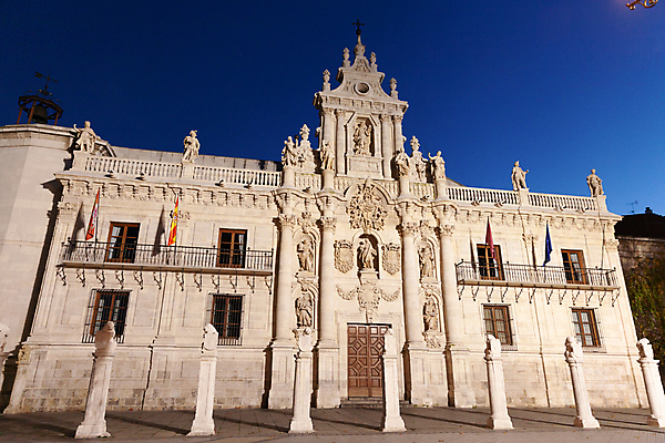 포토 JPG 해외이미지 야간 8 12월 대학교 해외202008 해외포토 자연요소 학교 숫자 날짜 파일형식