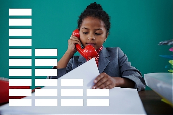 포토 JPG 해외이미지 여자 어린이라이프 어린이 대화 한명 들기 상반신 노트북 사무실 비즈니스우먼 수화기 통화 직업체험 서류통 역할놀이 소녀한명만 해외202008 해외포토 1 라이프스타일 비즈니스 모션 놀이 말하기 사람 전자제품 사무용품 직장인 체험학습 전화기 여자한명만 소녀만 파일형식