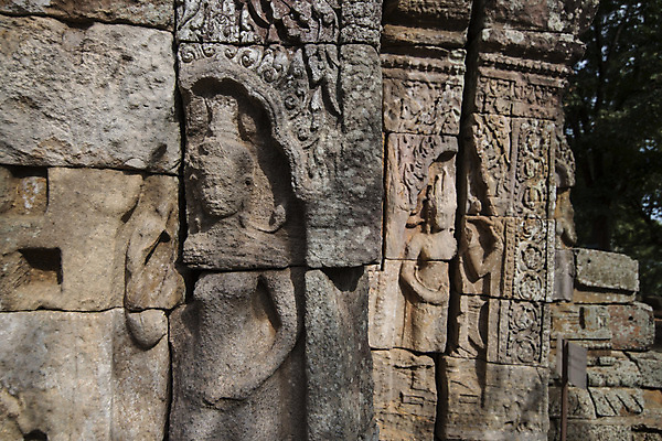 포토 JPG 해외이미지 도시 사찰 폐허 남쪽 해외202008 해외포토 종교건축 방향 파일형식