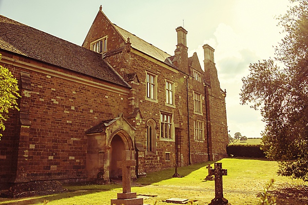 포토 JPG 해외이미지 가족 주택 옆모습 A 7월 수녀원 해외202008 해외포토 알파벳 뷰포인트 관계 건물 날짜 파일형식