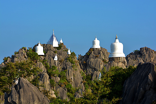 포토 JPG 해외이미지 태국 산 사찰 정상 해외202008 해외포토 아시아 종교건축 파일형식