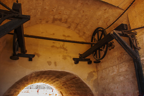 포토 JPG 해외이미지 옆모습 항구 성 성자 쿠바 동쪽 로스앤젤레스 옛날 해외202008 해외포토 건축물 종교 뷰포인트 교통시설 미국 중앙아메리카 방향 파일형식