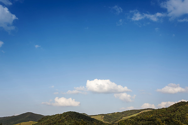 포토 JPG 주간 구름 여행 자연 하늘 한국 풍경 사람없음 야외 가을풍경 가을 서산 국내포토 자연요소 계절 아시아 충청남도 생태계 파일형식 가을_계절