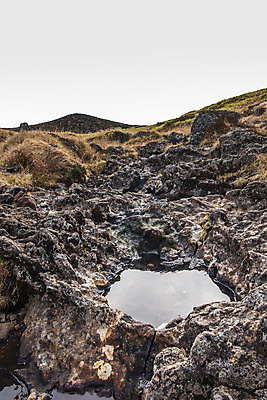 포토 JPG 주간 여행 자연 하늘 한국 풍경 사람없음 야외 관광지 제주도 가을 습지 오름 웅덩이 한라산 국내여행 제주도여행 어리목탐방로 국내포토 자연요소 계절 아시아 산 생태계 파일형식 탐방로