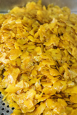 포토 JPG 주간 건조 한국 사람없음 야외 전라북도 특산물 생강 편강 봉동생강 국내포토 자연요소 아시아 채소 전라도 파일형식