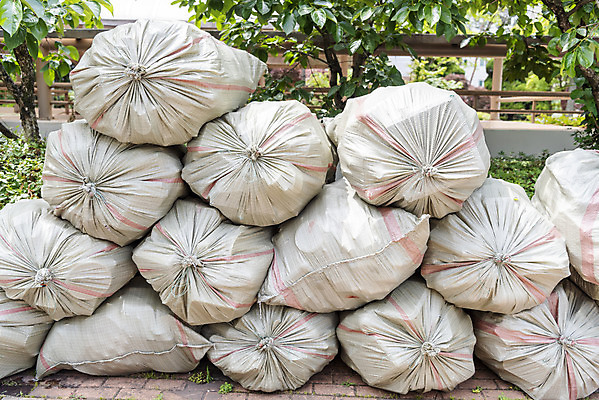 포토 JPG 주간 사람없음 야외 쌓기 재활용 쓰레기 분리수거 자원 회복 분리수거장 국내포토 자연요소 컨셉 모션 친환경 쓰레기장 파일형식