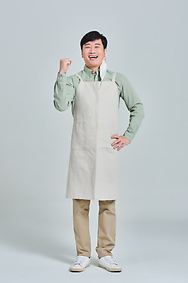 포토 JPG 스튜디오촬영 전신 남자 비즈니스 회색배경 실내 마스크 한명 서기 성인 앞모습 30대 앞치마 카페 한국인 상인 서비스 자영업 장사 매출 성인남자한명만 소상공인 코로나바이러스 노마스크 델타변이바이러스 국내포토 직업 1 뷰포인트 백그라운드 모션 사람 동양인 내부 장년 경제 상점 회색 바이러스 사회이슈 상업 남자한명만 성인남자만 파일형식