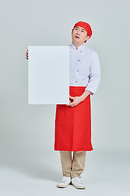 포토 JPG 스튜디오촬영 전신 배너 응시 남자 비즈니스 회색배경 실내 두건 한명 서기 들기 성인 앞모습 30대 식당 주방장 앞치마 한국인 찡그림 상인 사회이슈 서비스 자영업 장사 매출 성인남자한명만 소상공인 국내포토 직업 1 시선 뷰포인트 백그라운드 컨셉 모션 표정 사람 동양인 내부 장년 경제 상점 요리사 회색 상업 남자한명만 성인남자만 파일형식