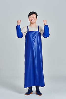 포토 JPG 스튜디오촬영 전신 남자 비즈니스 회색배경 실내 한명 서기 미소 성인 앞모습 30대 파이팅 앞치마 한국인 시장 상인 사회이슈 서비스 자영업 장사 매출 성인남자한명만 소상공인 국내포토 직업 1 뷰포인트 백그라운드 컨셉 모션 표정 사람 동양인 내부 장년 경제 회색 상업 남자한명만 성인남자만 파일형식