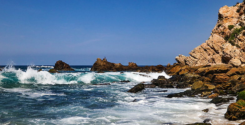 포토 JPG 해외이미지 파도 바다 여행 자연 하늘 휴가 멕시코 풍경 사람없음 야외 물 여름 파란색 젖음 암석 바위 떨어짐 태평양 암초 이국적 해외202009 해외포토 자연요소 계절 컬러 컨셉 북아메리카 돌_바위 생태계 파일형식