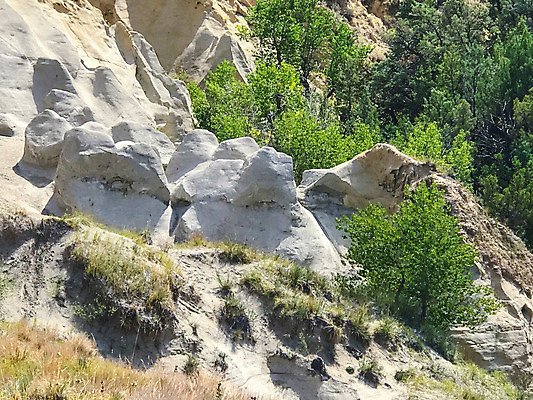 포토 JPG 해외이미지 응시 공원 여행 북아메리카 자연 하늘 산 국립공원 풍경 사람없음 야외 초록색 물 여름 강 환경 계곡 미국 봄 황무지 언덕 북쪽 생태학 울퉁불퉁 전국 해외202009 해외포토 자연요소 시선 계절 공공시설 교육 컬러 아메리카 방향 생태계 파일형식