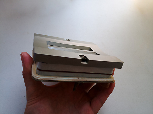 포토 JPG 해외이미지 직업 백그라운드 사람없음 목재 확성기 힘 전선 흰색 도구 면 변화 실 고급 수리 볼륨 정사각형 아날로그 감싸기 스타일 해외202009 해외포토 도형 나무 컬러 컨셉 재료 모션 파일형식