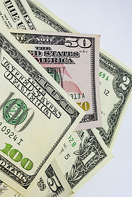 포토 JPG 해외이미지 지폐 근접촬영 사람없음 달러 흰배경 해외202009 해외포토 뷰포인트 백그라운드 돈 흰색 파일형식