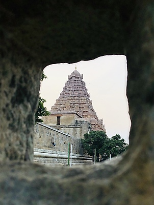 포토 JPG 해외이미지 전통 종교 문화 조각 여행 백그라운드 건축양식 하늘 미술 사람없음 건물 초록색 여름 파란색 관광지 조각상 노란색 여행객 탑 맑음 봄 수확 바위 사찰 역사 저녁 폐허 피라미드 과거 신성 천연기념물 대칭 사당 순례 옛날 웅장함 화강암 힌두교 완전 해외202009 해외포토 건축물 계절 건축 컬러 컨셉 농업 종교건축 날씨 문화예술 사람 조형물 암석 돌_바위 야간 랜드마크 파일형식