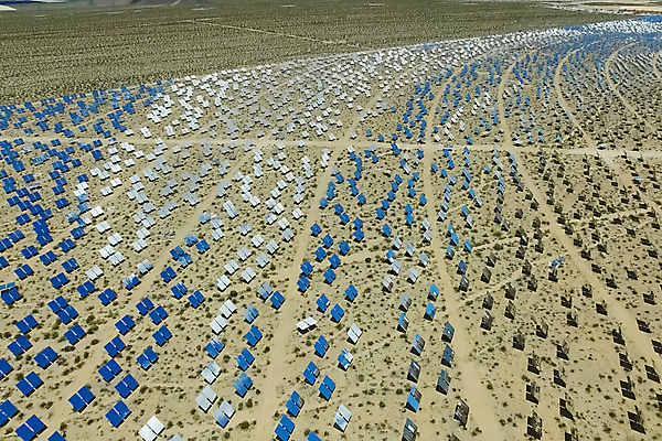 포토 JPG 해외이미지 식물 산업 백그라운드 세포 사람없음 야외 파란색 글로벌 태양 농장 환경 힘 재활용 에너지 역 크리스탈 태양에너지 시스템 세대 충전 유지 패널 관리자 베터리 생태학 설치 수집가 스텝 공급 해외202009 해외포토 자연요소 직업 교육 컬러 농업 교통시설 그린에너지 광석 친환경 파일형식