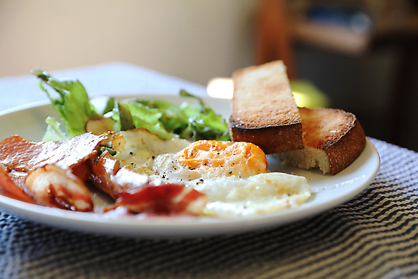 포토 JPG 해외이미지 전통 접시 영어 음식 빵 조각 백그라운드 토마토 탁자 아침 영국 콩 육류 돼지고기 요리 사람없음 목재 갈색 노란색 계란 식사 버섯 샐러드 튀김 흰색 신선 뜨거움 소시지 맛 그릴 아침식사 정상 굽기 가득함 토스트 베이컨 노른자 해로움 맛있는 해외202009 해외포토 주간 나무 문자 식기 유럽 컬러 가구 컨셉 채소 식재료 재료 주방용품 곡류 알 가공식품 구이 파일형식