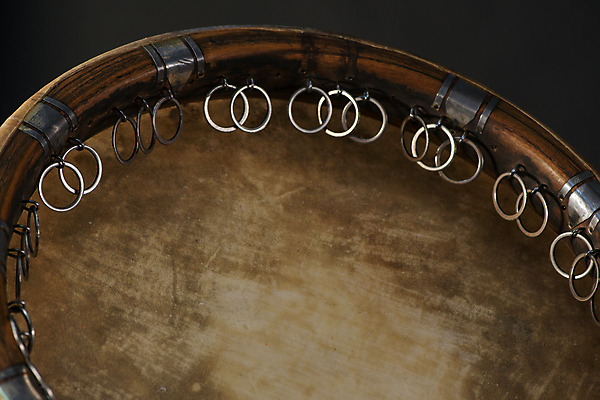 포토 JPG 해외이미지 전통 아시아 문화 음악 부분 미술 동양인 여러명 사람없음 소리 음악가 장비 수확 골동품 기구 중세 드럼 동쪽 뮤지컬 옛날 전국 해외202009 해외포토 직업 나라 다수 농업 문화예술 타악기 사람 인종 역사 방향 파일형식