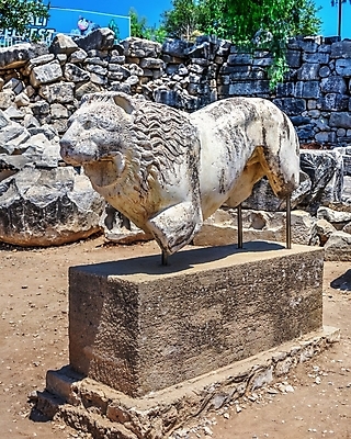 포토 JPG 해외이미지 문화 조각 여행 건축양식 하늘 사람없음 건물 골동품 기둥 사찰 역사 큼 쌍둥이 폐허 칠면조 깨짐 보호구역 해외202009 해외포토 건축물 건축 컨셉 가족 종교건축 조류 크기 구역 파일형식