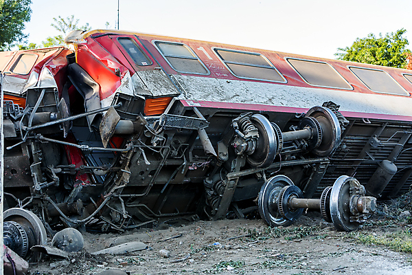 포토 JPG 해외이미지 도로 여행 교통시설 안테나 안전 사람없음 야외 장비 기차 가을 긴급 역 정상 주식 위험 사건 속도 트랙 승객 깨짐 드론 루트 선로 재앙 많음 해외202009 해외포토 계절 길 육상교통 교통 컨셉 통신 대중교통 금융 시설 파일형식