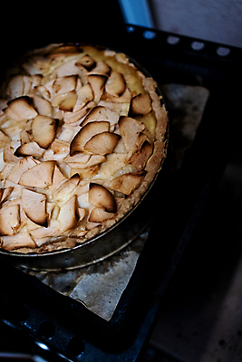 포토 JPG 해외이미지 빵 디저트 사람없음 오븐 애플파이 해외202009 해외포토 음식 가전제품 파이_빵 파일형식