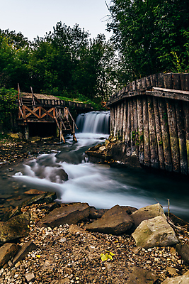 포토 JPG 해외이미지 나무 식물 벽 여행 잎 모션 자연 산 국립공원 이끼 풍경 사람없음 목재 초록색 물 강 환경 어둠 침묵 봄 새벽 폭포 흐름 안개 바위 흰색 개울 황무지 매끈함 야간 저녁 숲 순수 속도 지역 내추럴 뿌연 해외202009 해외포토 자연요소 계절 공원 컬러 컨셉 재료 날씨 소리 돌_바위 감각 생태계 파일형식