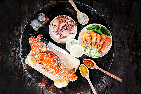 포토 JPG 해외이미지 접시 음식 바다 백그라운드 자연 낚시 조개 새우 파슬리 건강 갑각류 어류 요리 사람없음 빨간색 식당 식사 저녁식사 어둠 게 껍질 신선 호랑이 시장 고급 정상 큼 먹기 레몬 허브 해산물 준비 날것 펜치 삶기 집게발 해외202009 해외포토 식물 동물 식기 컬러 컨셉 채소 과일 포유류 모션 레저 어패류 상점 수중동물 공구 크기 생태계 파일형식