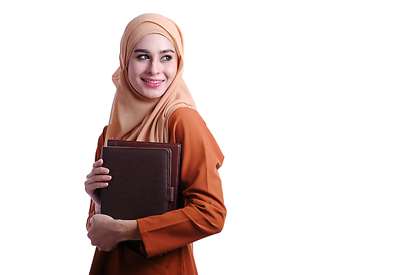 포토 JPG 해외이미지 모델 학생 여자 교육 행복 종교 포즈 백그라운드 실내 한명 사람 동양인 인종 성인 책 학습 스터디 보라색 공책 목도리 자신감 이슬람교 질문 흥분 대학교 적재 베일 고립 아랍어 해외202009 해외포토 1 잡화 감정 컬러 학교 문구용품 내부 파일형식