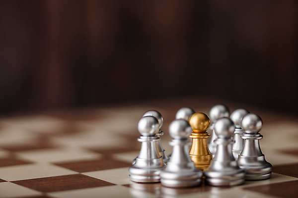 포토 JPG 해외이미지 직업 스포츠 조각 컨셉 비즈니스 놀이 성공 설계 기술 경기 취미 사람없음 경쟁 대립 도전 게임 방어 체스 선택 은색 계획 위험 대표 왕 충돌 리더 싸움 패배 전략 단계 여왕 경영 마케팅 방법 줄서기 지능 해외202009 해외포토 컬러 모션 어류 파일형식