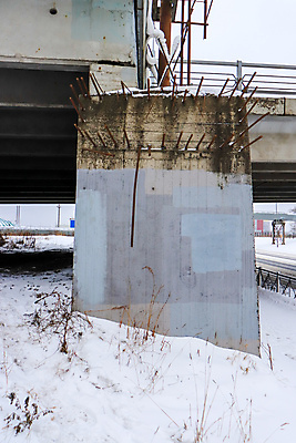 포토 JPG 해외이미지 도로 건축양식 벽돌 거리 사람없음 어둠 도시 고속도로 복도 분위기 지저분함 저녁 신비 아래 위협 장면 옛날 콘크리트 해외202009 무례 해외포토 건축 길 컨셉 교통시설 감각 야간 방향 위치 파일형식
