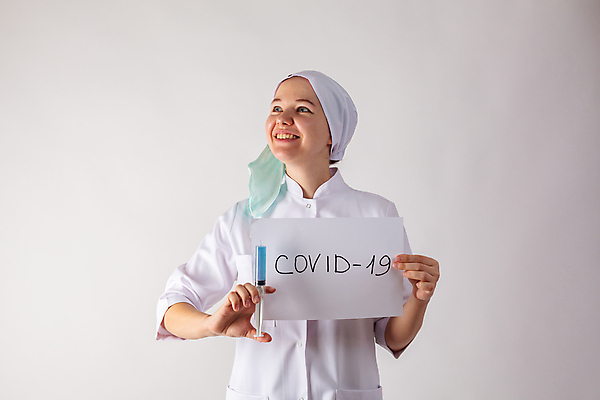 포토 JPG 해외이미지 직업 손 과학 장갑 컨셉 건강 병원 주사기 경고 가면 사람 사람없음 약 간호사 의사 흰색 호흡기관 바이러스 보호 질병 분석 감염 주사약 백신 전염병 해외202009 해외포토 잡화 컬러 의학 의료기기 신체부위 의료진 장기_의학 파일형식