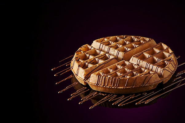 포토 JPG 해외이미지 디저트 사람없음 초콜릿 크림 시럽 와플 해외202009 해외포토 음식 파일형식