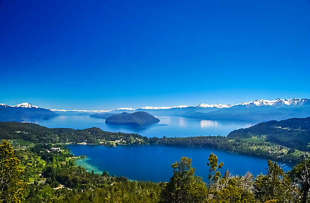 포토 JPG 해외이미지 나무 호수 여행 자연 산 파노라마 풍경 사람없음 야외 물 파란색 계곡 미국 침묵 고요 흰색 황무지 숲 지역 멀리 남쪽 아르헨티나 감탄 절정 수평선 해외202009 눈덮임 해외포토 자연요소 식물 컬러 컨셉 북아메리카 촬영기법 소리 남아메리카 방향 생태계 파일형식