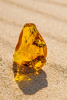 포토 JPG 해외이미지 자연 사람없음 빛 주황색 투명 보석 화석 앰버 해외포토 컬러 광석 생태계 파일형식