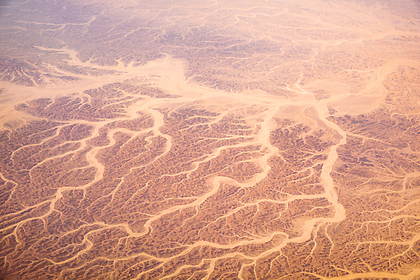 포토 JPG 해외이미지 지구 모래 여행 백그라운드 오렌지 창문 아프리카 자연 추상 비행기 건조 안테나 이집트 풍경 사람없음 야외 빨간색 모래사장 노란색 사막 뜨거움 모래언덕 부식 질감 지역 암초 사하라 내추럴 지질학 해외202009 해외포토 교육 나라 바다 컬러 무늬 과일 통신 항공교통 대중교통 언덕 생태계 파일형식