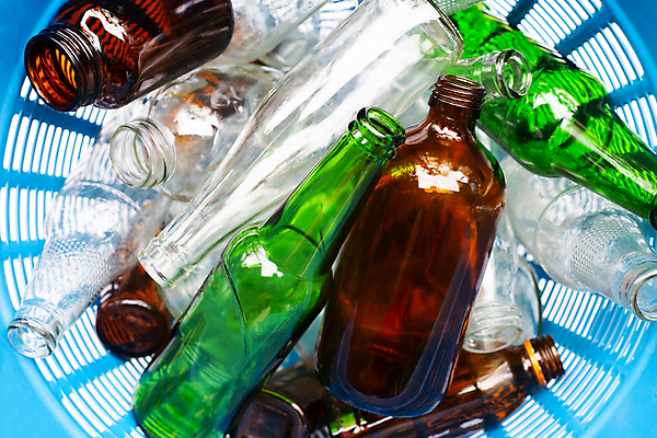 포토 JPG 해외이미지 유리병 근접촬영 사람없음 환경 재활용 일회용 오브젝트 담기 해외202009 해외포토 뷰포인트 모션 병_용기 친환경 파일형식