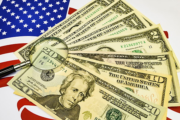 포토 JPG 해외이미지 지폐 돋보기 사람없음 달러 성조기 해외202009 해외포토 돈 국기 파일형식