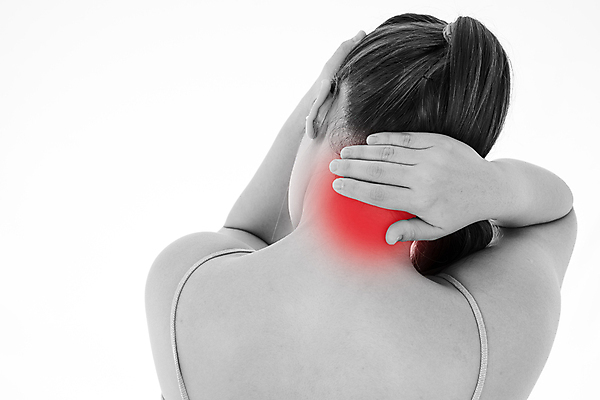 포토 JPG 해외이미지 서양인 여자 실내 한명 사람 상반신 성인 뒷모습 머리 고통 잡기 목 목통증 해외202009 해외포토 외국인 1 감정 뷰포인트 모션 내부 신체부위 파일형식