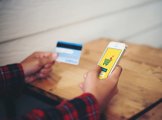 포토 JPG 해외이미지 손 여자 백그라운드 컨셉 인터넷 비즈니스 통신 모바일 휴식 세포 사람 사람없음 스마트폰 쇼핑 상점 스크린 웹 카트 터치 잡기 신용카드 센터 시장 구매 땅 무선전화기 고객 스마트 책상 상업 온라인 슈퍼마켓 해외202009 해외포토 가구 모션 신체부위 금융 핸드폰 스마트기기 전화기 파일형식