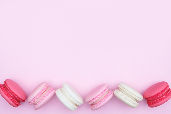 포토 JPG 해외이미지 분홍색 디저트 프레임 발렌타인데이 사람없음 달콤 마카롱 분홍색배경 해외202009 해외포토 음식 컬러 백그라운드 데이이벤트 맛 파일형식