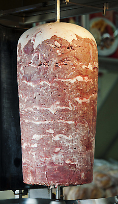 포토 JPG 해외이미지 음식 패스트푸드 육류 요리 사람없음 빨간색 식당 소고기 신선 큼 날것 판 덩어리 케밥 해외202009 해외포토 컬러 식재료 상점 인스턴트 크기 파일형식