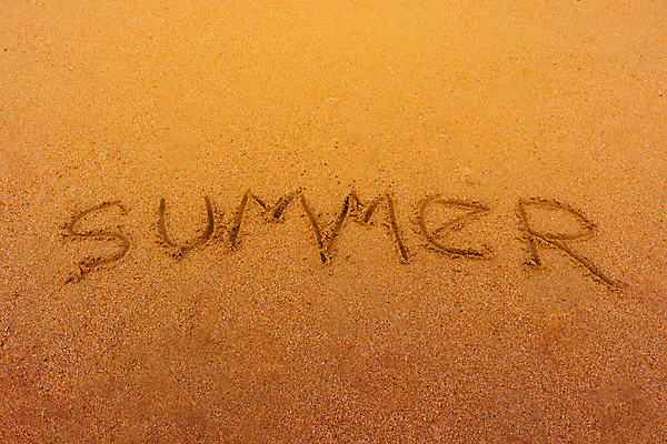 포토 JPG 해외이미지 라이프스타일 계절 모래 여행 백그라운드 컨셉 텍스트 휴가 휴식 사람없음 야외 빨간색 여름 태양 일몰 서핑 메시지 황금 예측 사인 공지사항 타이틀 전설 자극 해외202009 해외포토 자연요소 컬러 생활 노을 수상스포츠 파일형식