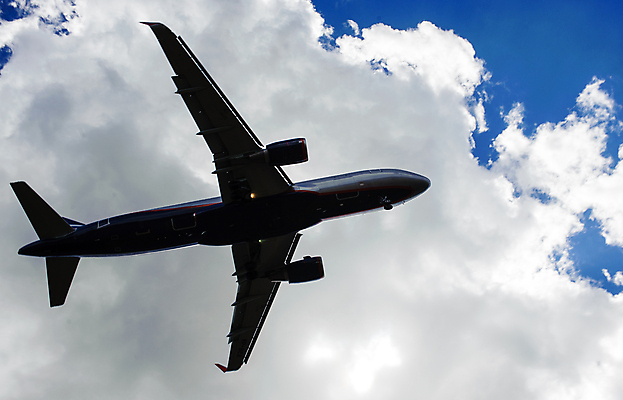 포토 JPG 해외이미지 구름 여행 비즈니스 교통시설 하늘 비행기 사람없음 일출 일몰 화물 공항 항공 활주로 제트기 승객 대패 해외202009 해외포토 자연요소 길 교통 항공교통 대중교통 노을 운송업 시설 파일형식