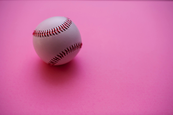 포토 JPG 해외이미지 스포츠 분홍색 백그라운드 공 사람없음 우주 공백 야구 흰색 가죽 오브젝트 싱글 부드러움 고립 카피스페이스 해외202009 해외포토 컬러 구기 감각 파일형식