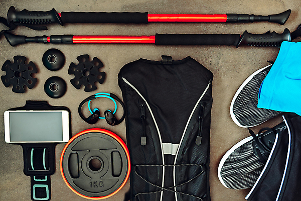 포토 JPG 해외이미지 라이프스타일 여자 밧줄 스포츠 백그라운드 신발 장신구 요가 건강 사람 사람없음 목재 물 스마트폰 세트 수건 달리기 운동 우주 점프 헤드폰 스트레칭 트래킹 아령 장비 정상 천 스마트 오브젝트 체육관 싸움 순환 구성 돌봄 필라테스 해외202009 해외포토 자연요소 나무 웰빙 줄 음향기기 컨셉 재료 모션 레저 생활 핸드폰 스마트기기 위생용품 직물 파일형식