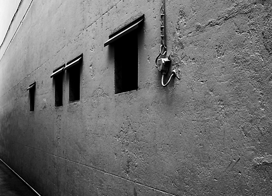 포토 JPG 해외이미지 모양 디자인 문화 벽 백그라운드 패턴 건축양식 표면 추상 바닥 그림자 미술 사람없음 장식 금속 어둠 이탈리아 덮개 판넬 매끈함 신비 천 질감 웨이브 심플 보여주기 기하학 평행 그런지 옛날 스타일 미니멀리스트 미니멀 해외202009 해외포토 건축 유럽 컨셉 무늬 모션 재질 문화예술 뚜껑 직물 감각 파일형식