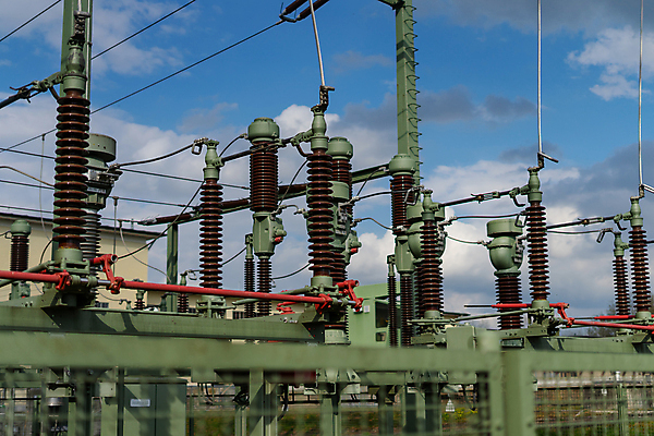 포토 JPG 해외이미지 산업 선 백그라운드 하늘 사람없음 파란색 탑 금속 힘 재활용 장비 에너지 도시 네트워크 변화 역 위험 순환 전염 철사 볼트 시스템 봉 철탑 공학 세대 분배 전압 철강 현재 공급 해외202009 해외포토 건축물 교육 컬러 컨셉 교통시설 모션 재질 공구 질병 친환경 감염 파일형식